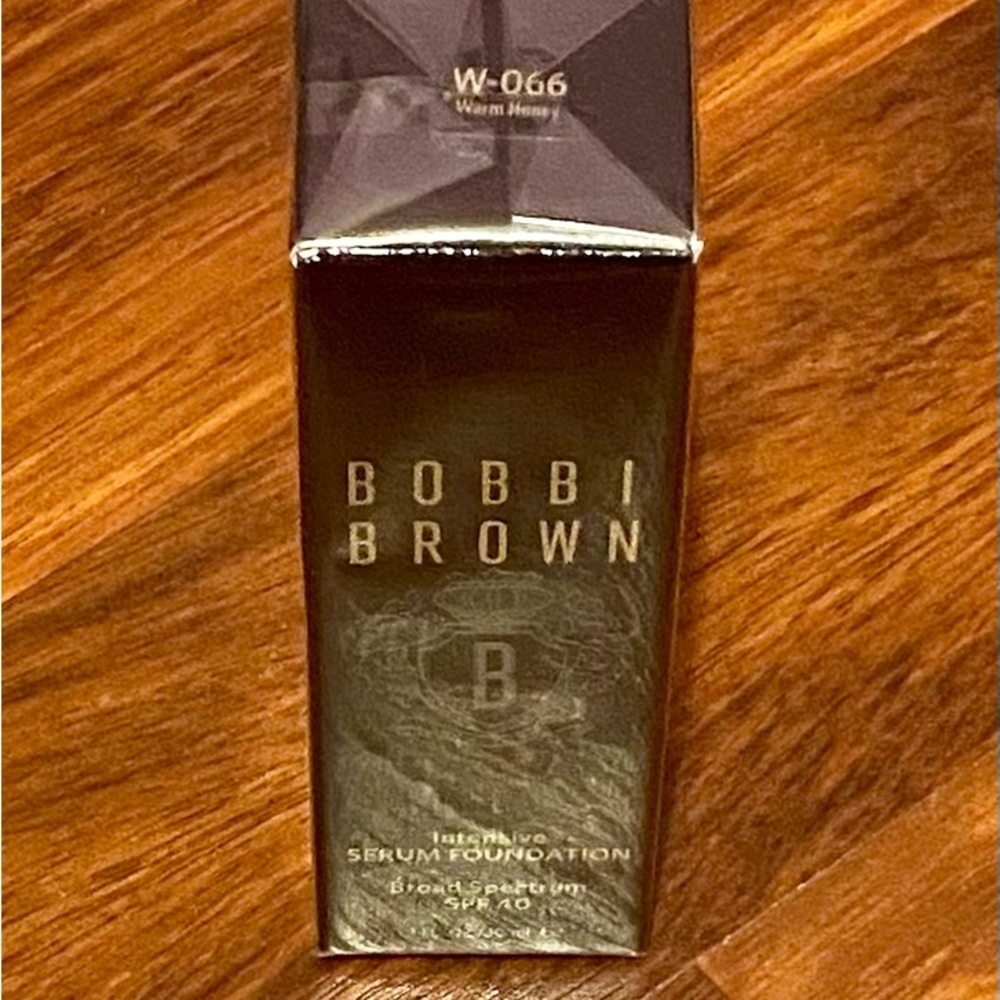 Bobbi Brown NIB sealed intensive serum, foundation, shade, warm honey, W – 066